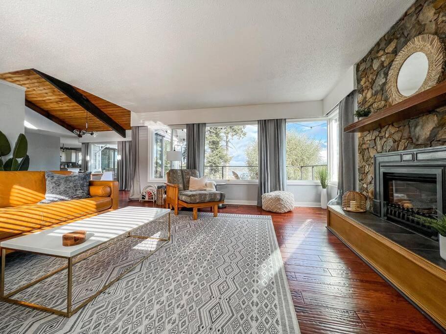 Sunrise Escape - Close To The Beach! Victoria Exterior photo