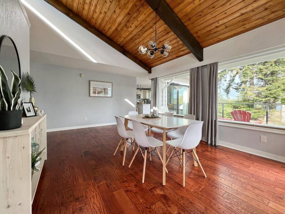 Sunrise Escape - Close To The Beach! Victoria Exterior photo